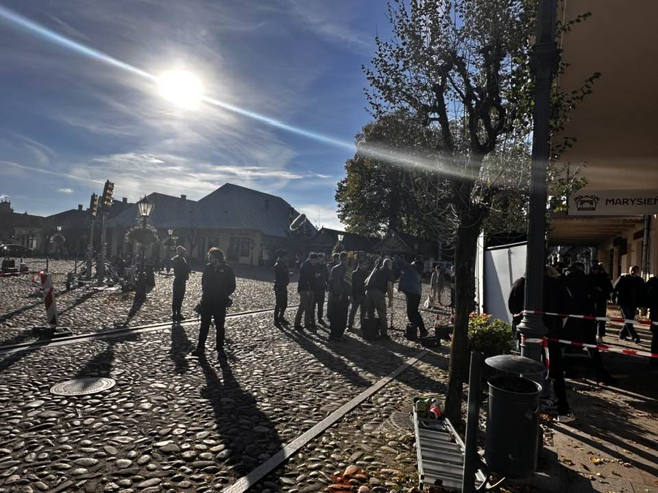 Stary Sącz, O psie, który jeździł koleją 2