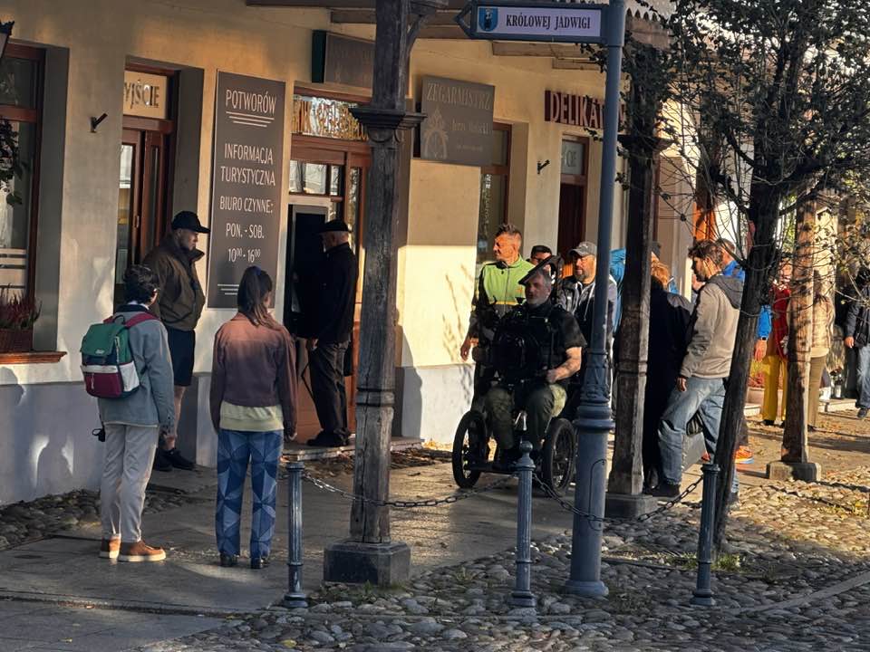 Stary Sącz, O psie, który jeździł koleją 2