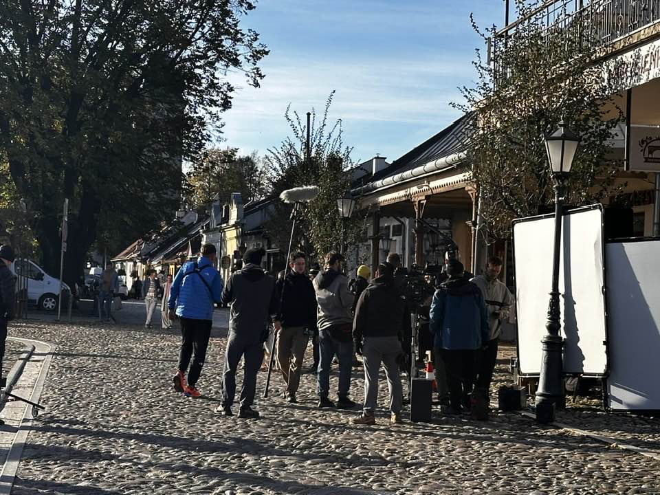 Stary Sącz, O psie, który jeździł koleją 2