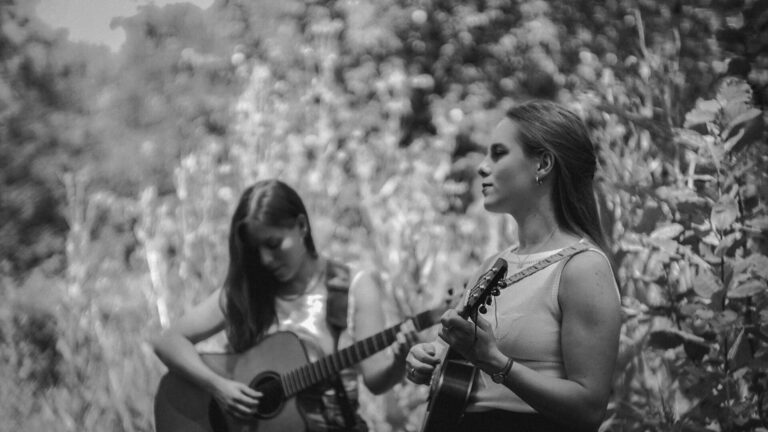 Folk, blues i poezja. Miód w Słowiku [ZAPOWIEDŹ]