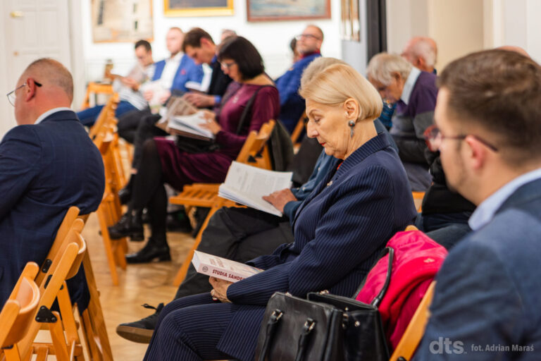 Studia Sandecjana. Kolejny tom ,,świadkiem” dziejów regionu