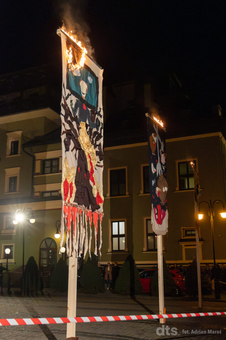 Nowy Sącz, Sokół, Alarm ekologiczny. Hommage à Hasior