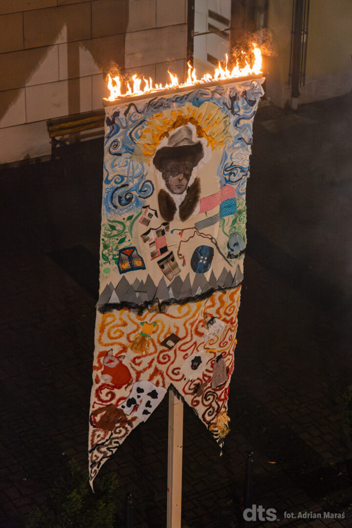 Nowy Sącz, Sokół, Alarm ekologiczny. Hommage à Hasior