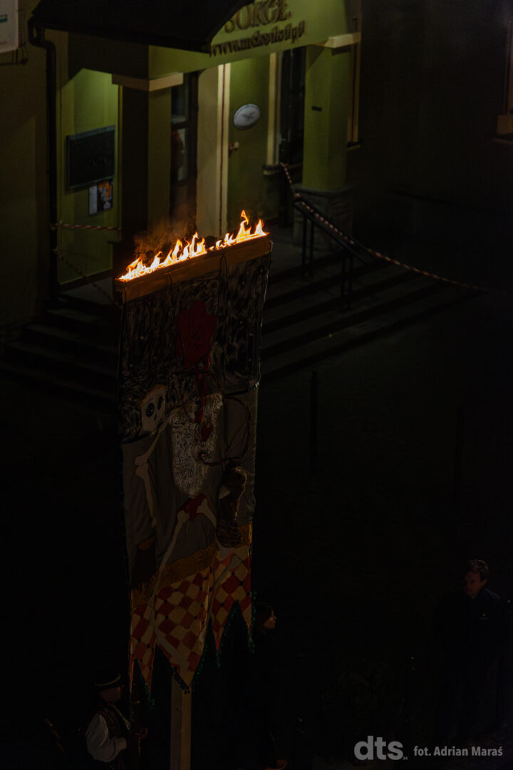 Nowy Sącz, Sokół, Alarm ekologiczny. Hommage à Hasior