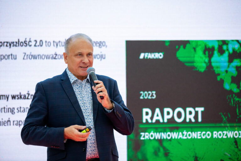 Janusz Komurkiewicz: Duże firmy pełnią odpowiedzialną rolę