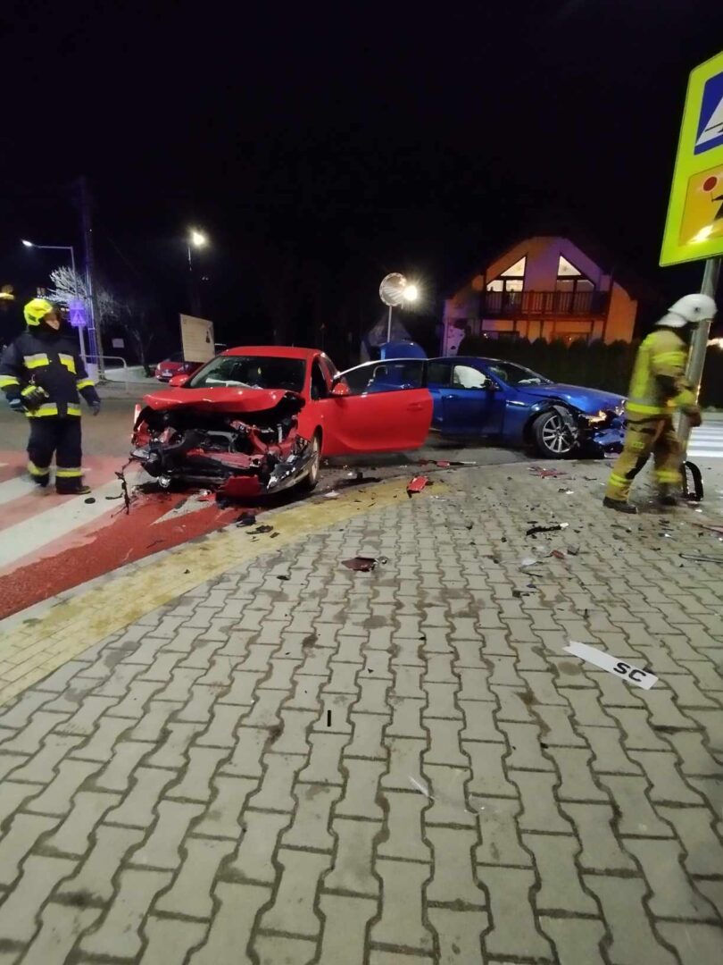 Korzenna, zderzenie