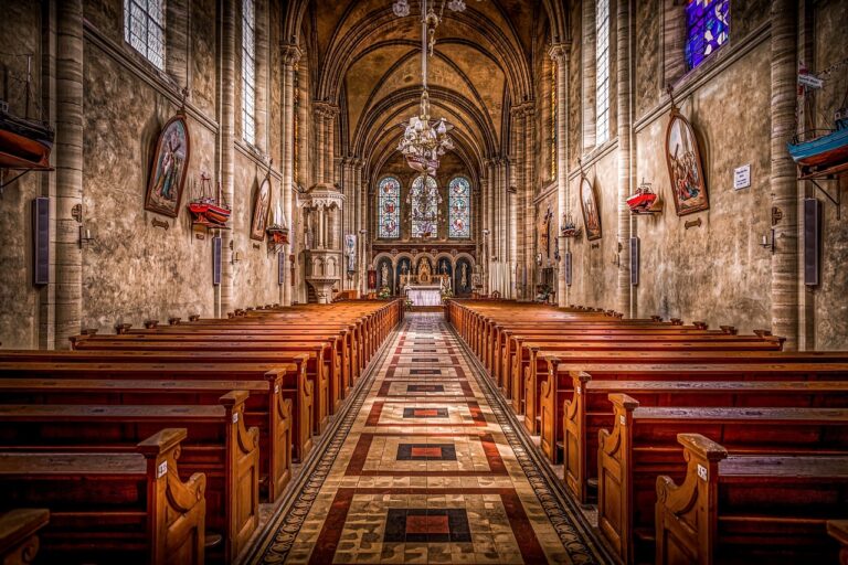 Episkopat apeluje o zaangażowanie w obronę religii w szkołach. „To największe zmiany od 1989 roku”