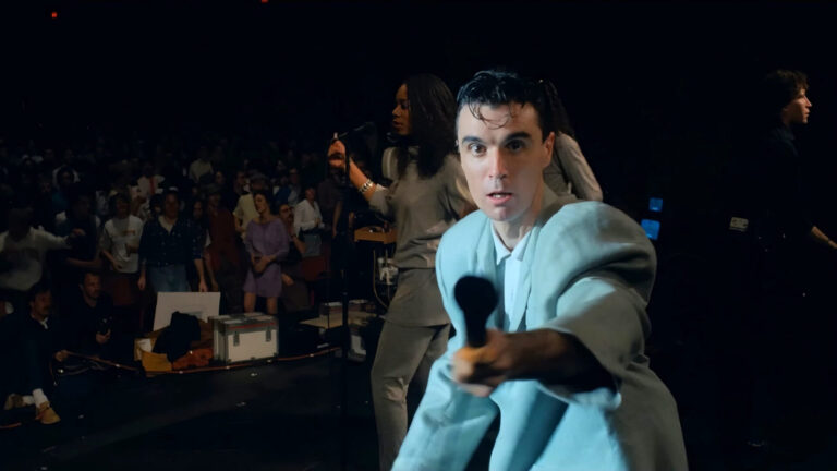 „Stop Making Sense” – legendarne widowisko muzyczne w nowosądeckim SOKOLE!