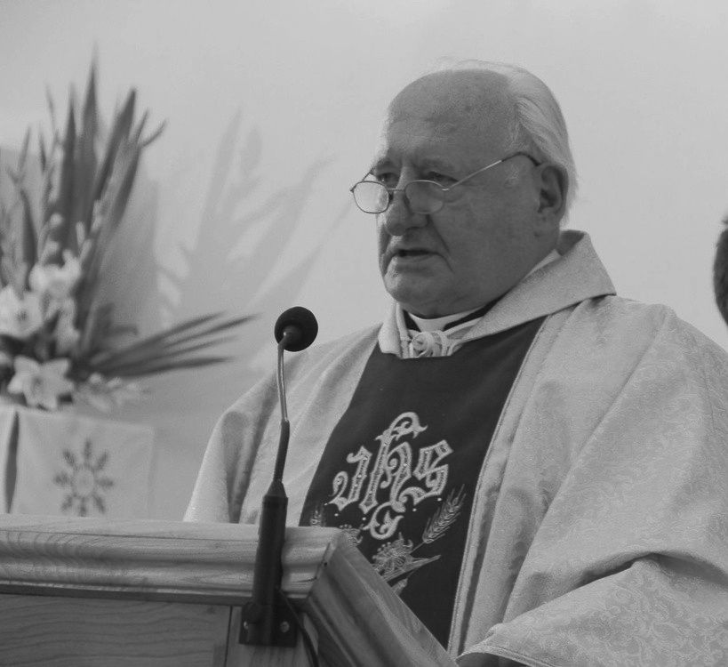 ks. Kazimierz Pach