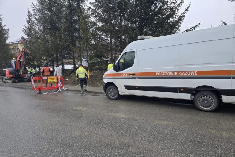 Pracowali przy kanalizacji, uszkodzili sieć gazową