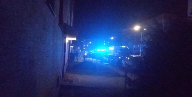 Działania w Grybowie. Na miejscu karetki, strażacy, policja
