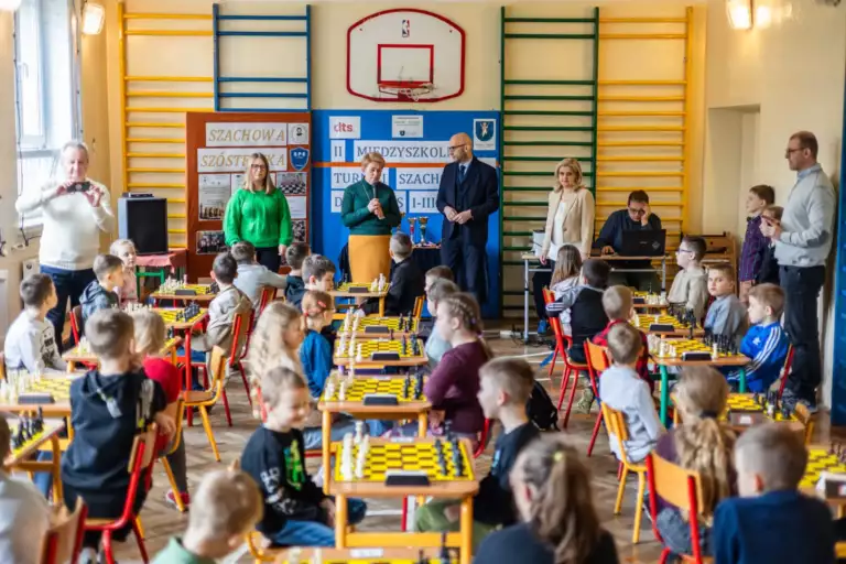 Najmłodsi mistrzowie szachów trzeci raz zmierzą się w Nowym Sączu