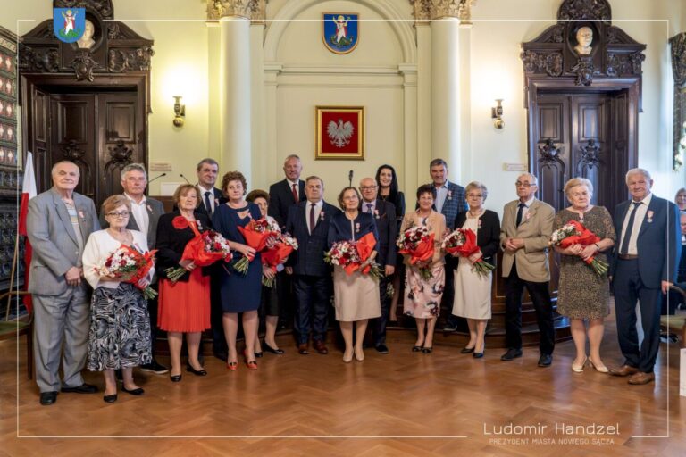 Nowy Sącz. Od ponad pół wieku łączy ich miłość. 16 par świętowało swoje jubileusze