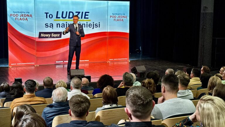 Szymon Hołownia w Nowym Sączu: wojny nie będzie