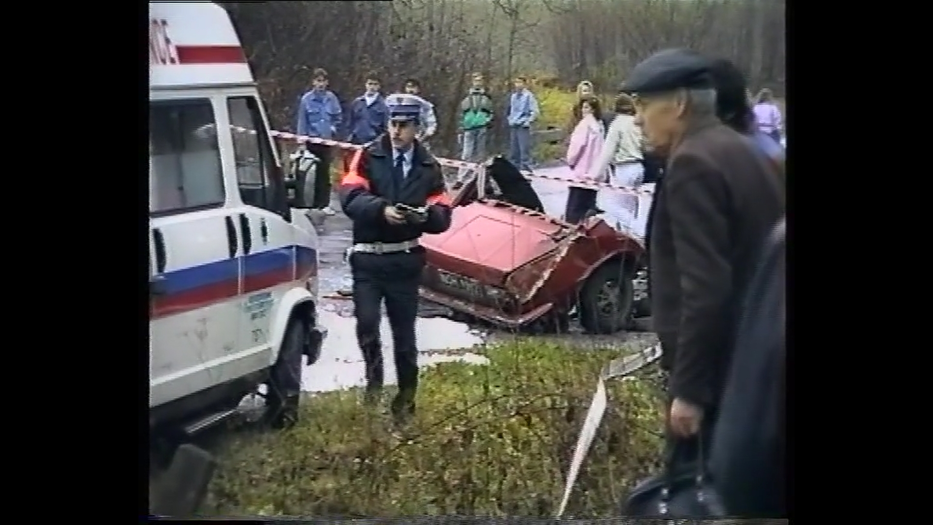 Śmiertelny wypadek, punkty karne, niesforni rowerzyści, fałszywy alarm bombowy — choć to zdarzenia archiwalne, wciąż brzmią niepokojąco aktualnie.