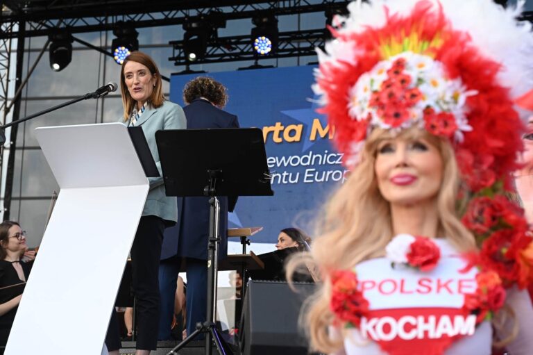Roberta Metsola doktorem honoris causa Politechniki Łódzkiej – za działania na rzecz europejskiej jedności