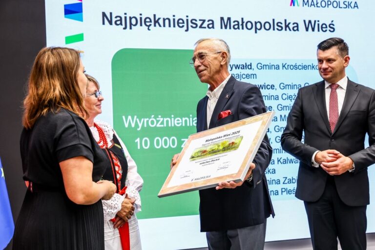 Oto laureaci konkursu Małopolska Wieś 2025. Wśród nich Stara Wieś, Złockie, Pisarzowa, Bruśnik, Rożnowice…