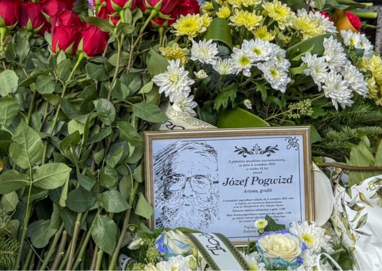 ,,Sądecczyzna jest uboższa o wyjątkową, piękną osobę”. Dziś pożegnano Józefa Pogwizda