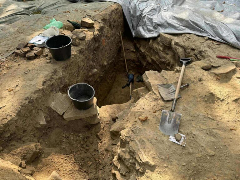 Przełom w pracy archeologów. Na wzgórzu zamkowym odkryto relikty XIII-wiecznej wieży