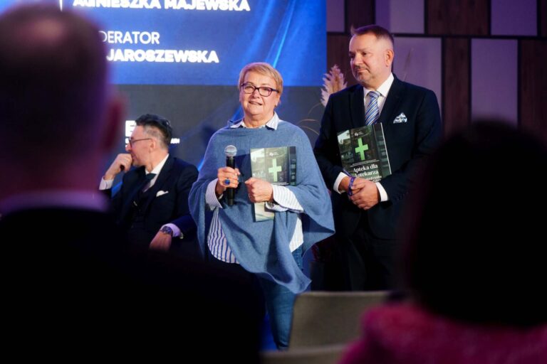 Eksperci podczas EFNI: zasada „apteka tylko dla aptekarza” – czas na zmianę „szkodliwej” regulacji