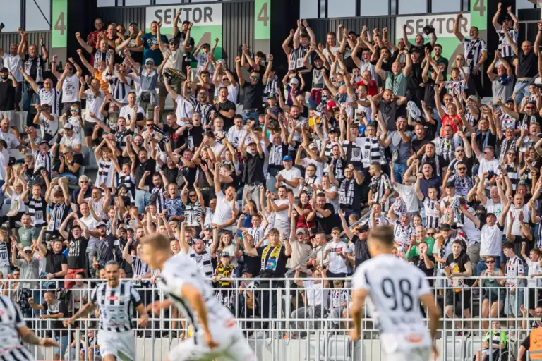 Radni chcą, by marszałek wsparł finansowo Sandecję. Brak zgody może zostać odebrany jako marginalizacja subregionu sądeckiego