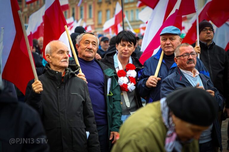 Sądeczanie dołączyli do protestu ,,W obronie Polski”