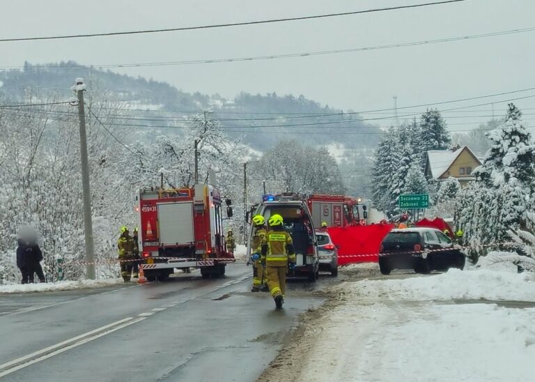 Tragedia na drodze. Nie żyje 65-letnia kobieta