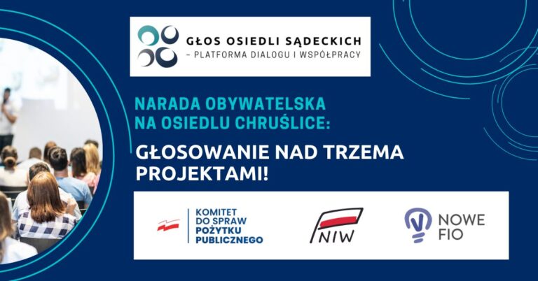 Narada na Chruślicach. Wskazano na: kompleks sportowy, ścieżka na przekaźnik i AMP Futbol.  