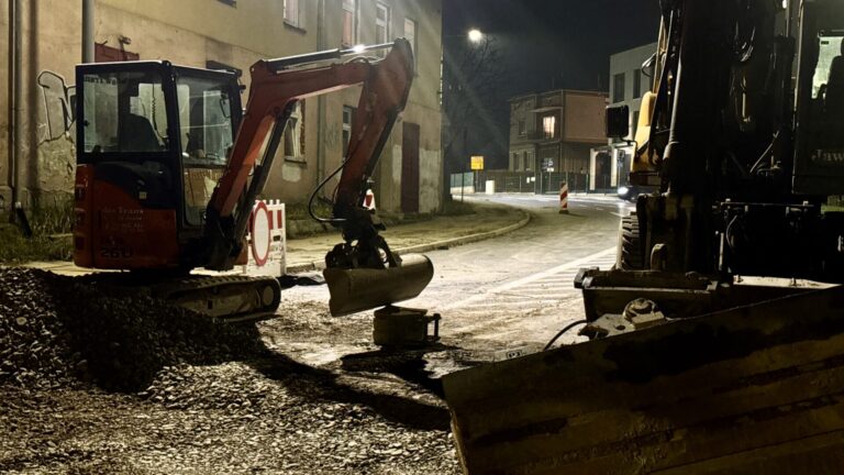 Kierowcy „toną” w korkach. Remont zbliża się do finiszu