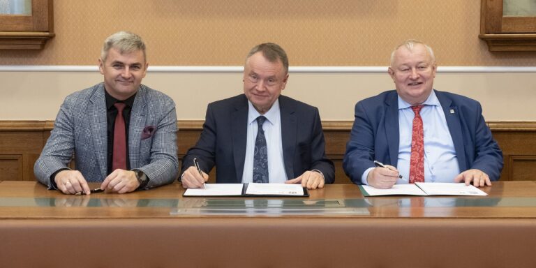 AGH i Krakowski Park Technologiczny łączą siły – strategiczna współpraca na rzecz edukacji, nowych technologii i rozwoju branży gier