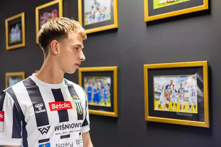 Sandecja sięgnęła po młodzieżowca ze Śląska Wrocław