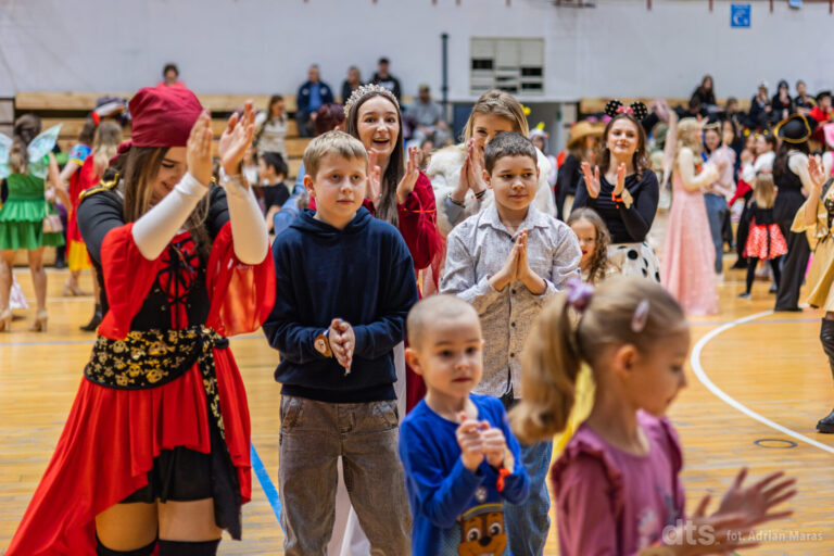 XXIV Bal ,,Radość Wasza Radość Nasza”. Kiedy śmieje się dziecko, śmieje się cały świat