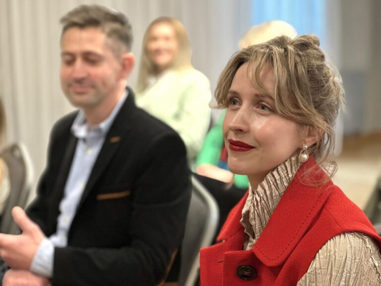 Wszystko zaczęło się od tego wywiadu… Znana aktorka Edyta Budnik doceniona w miejscu, gdzie wrosły jej korzenie
