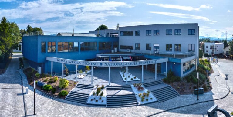 Ostatnia szansa, by rozpocząć studia w WSB-NLU  od marca 2026!