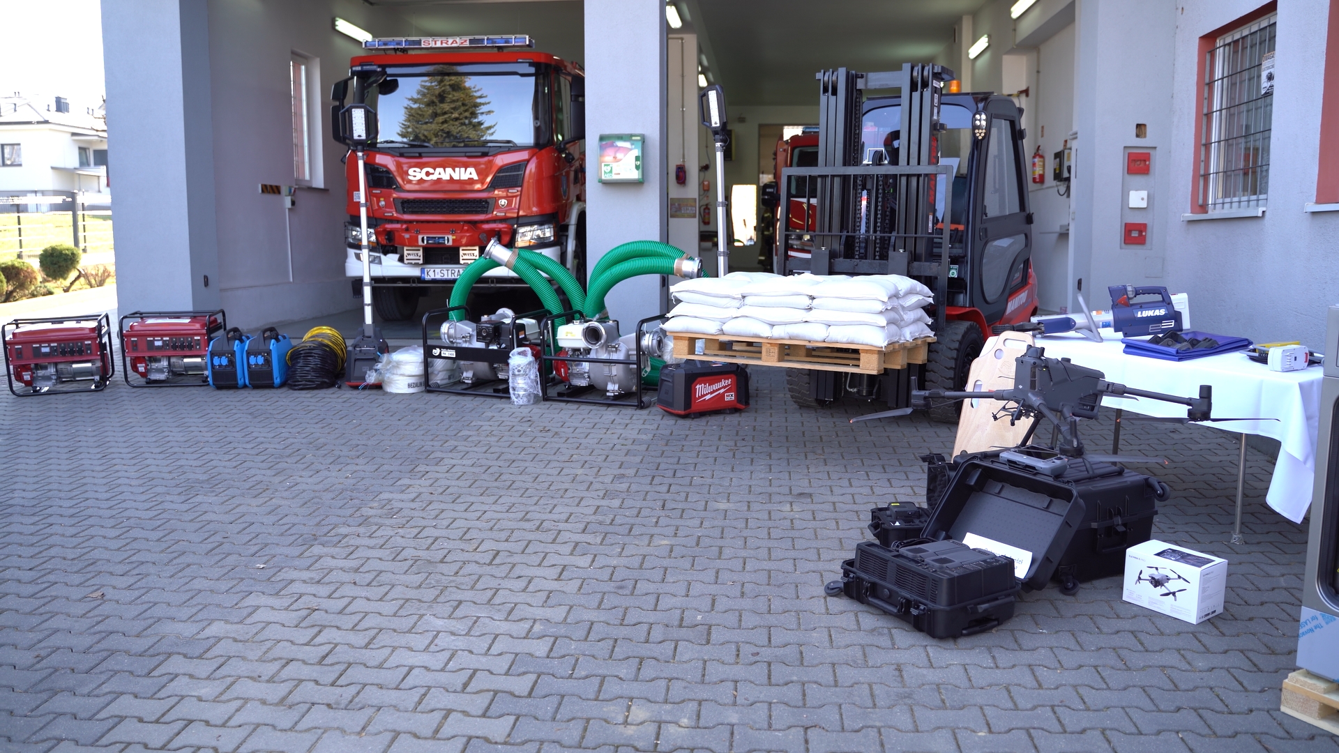 🚒 Nowy sprzęt dla służb – większe bezpieczeństwo mieszkańców Nowego Sącza