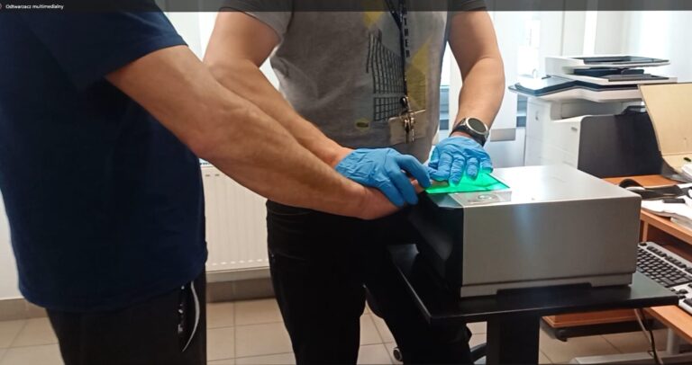 Laboratorium klofedronu zlikwidowane na Sądecczyźnie. Straty mafii liczone w milionach