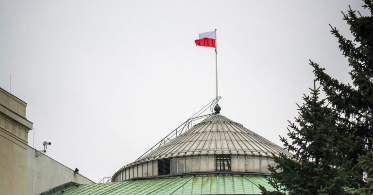 Mówił dużo, głosował rzadko. Posłowie z regionu pod lupą sejmowych statystyk