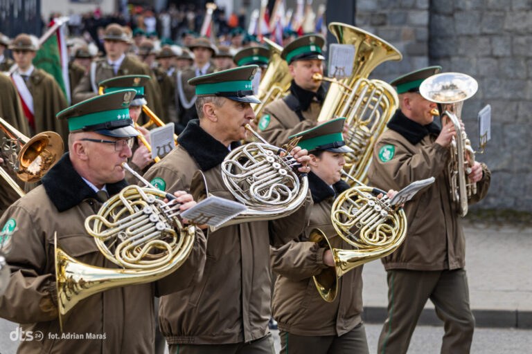 XVIII raz ulicami miasta przeszedł Nowosądecki Marsz Sybiraków [FOTOGALERIA]