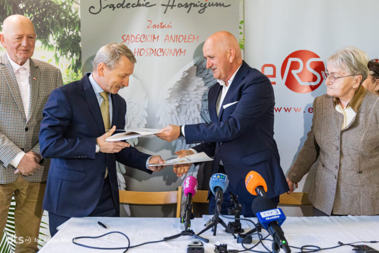 ,,A słowo stało się ciałem”. Rozpoczyna się rozbudowa Sądeckiego Hospicjum