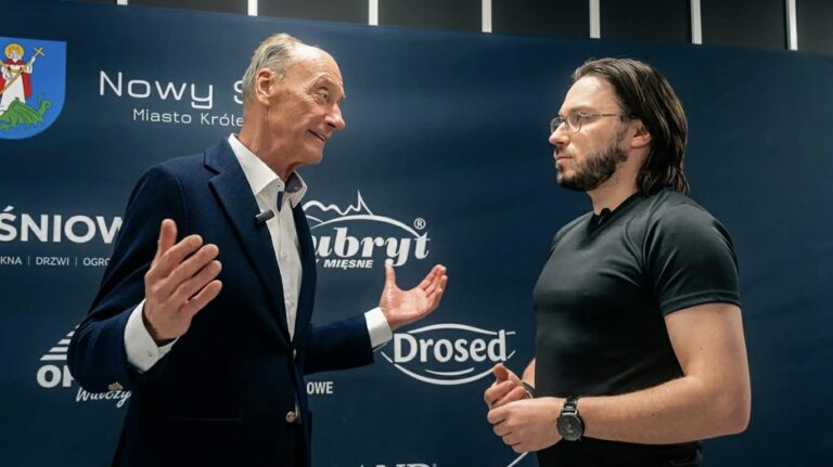 Szpakowski dla DTS24: „Chapeau bas! Lokomotywa jest na właściwych torach”