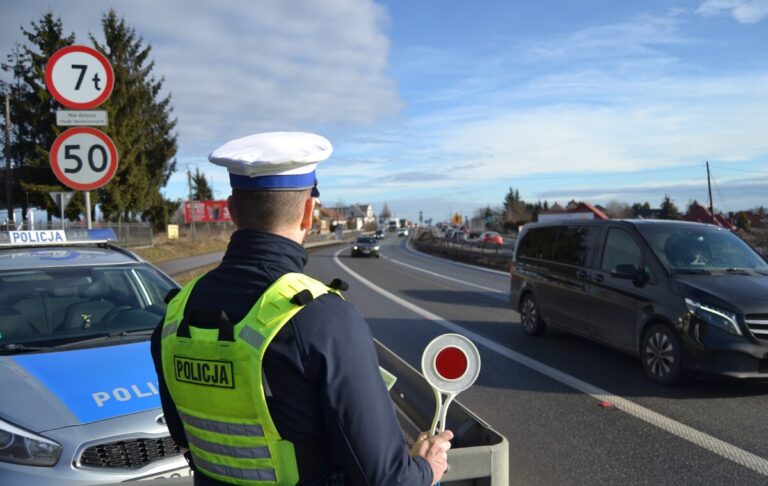 40 procent mniej wypadków! Małopolska policja podsumowała świąteczny weekend