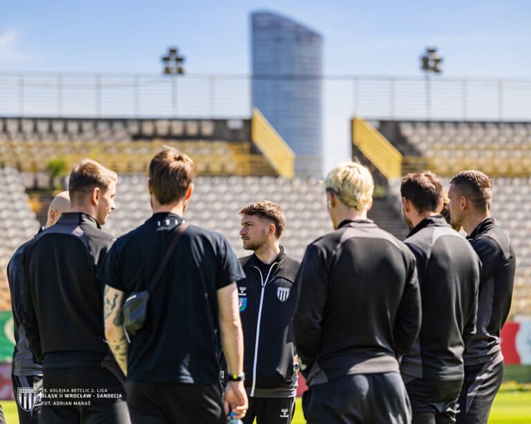 Sandecja w gazie! Rywal we Wrocławiu był bez szans