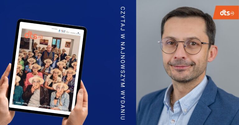 Stolik dobroczynności w Polsce został przewrócony
