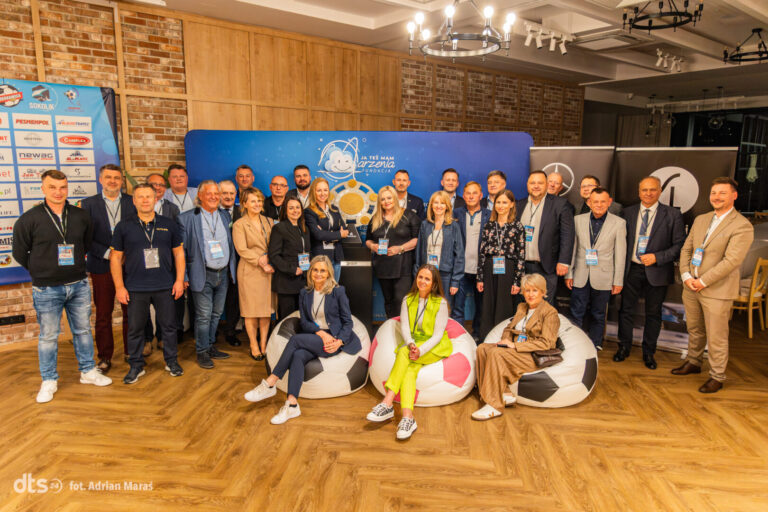 Barcelona, Porto, Feyenoord i Lazio w Starym Sączu. Znamy grupy jubileuszowego Sokolik Cup