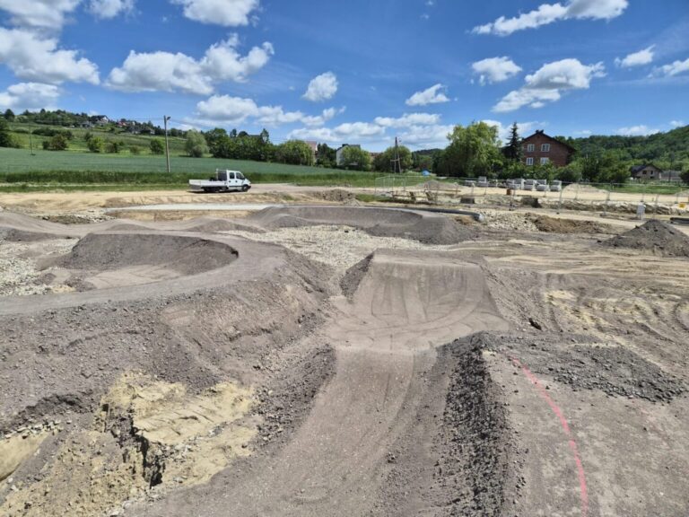 ,,Inwestycja w młodzież”. W Świniarsku powstanie pumptrack