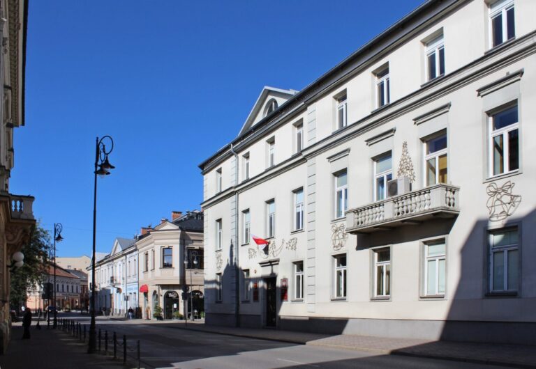 Ostre spięcie w sądeckim starostwie. Do akcji wkroczyła policja
