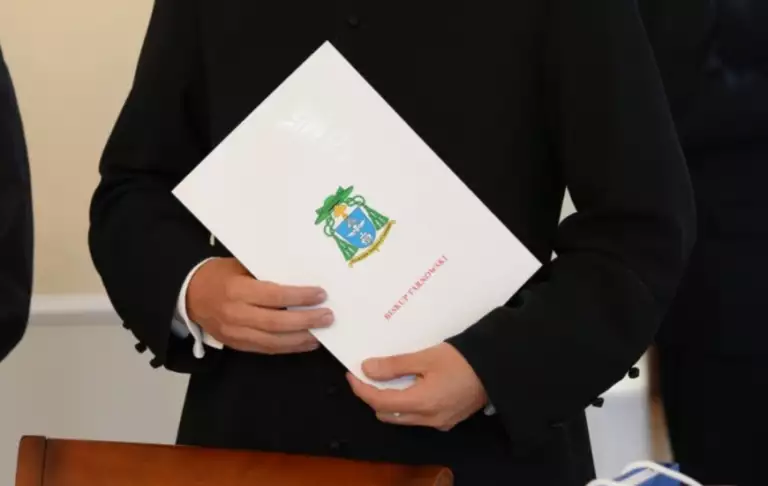 W tych parafiach zmienią się księża wikariusze
