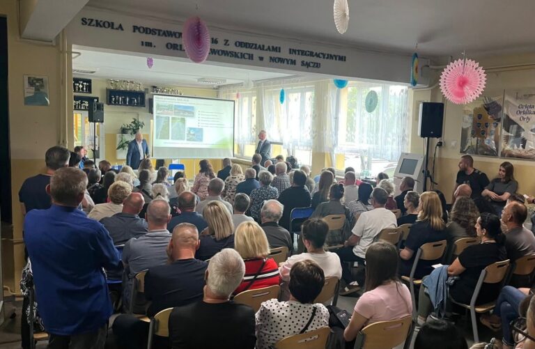 Awantura na Zawadzie. Radny zawiadamia o „przekręcie”, Urząd Miasta o przestępstwie