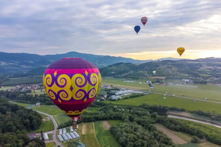 „Odlotowa Małopolska” po raz pierwszy na Sądecczyźnie. Ponad 30 balonów opanuje niebo
