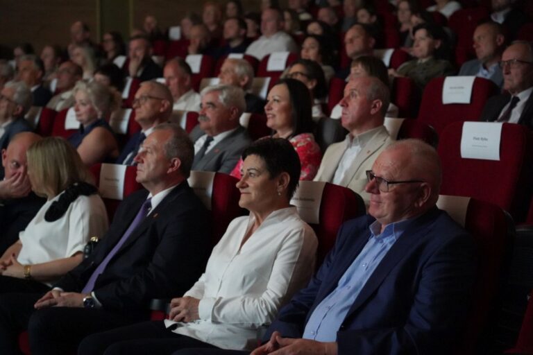 20 lat, 8 tysięcy osób, 160 milionów złotych. W perspektywie przebudowa PUP